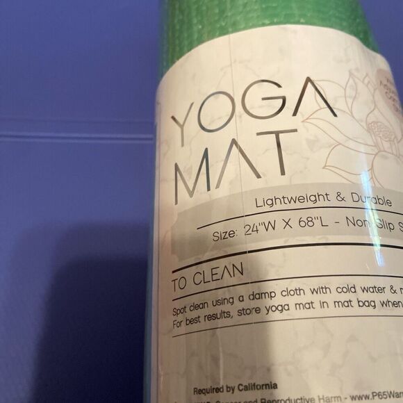 Yoga Lightweight Mat Non-Slip With Carry Strap 24”x 68”plus Yoga And Pilates DVD - Picture 6 of 9